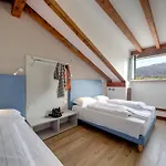 Isolino Aparthotel