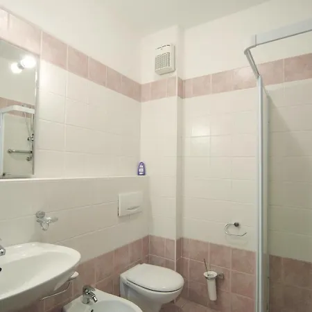 Isolino Hotel apartamentowy