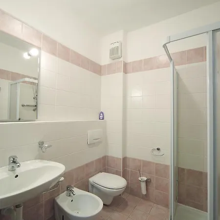 Hotel apartamentowy Isolino Verbania
