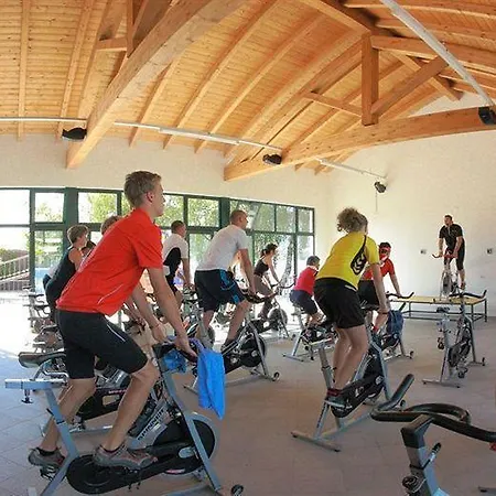 Isolino Hotel apartamentowy Verbania