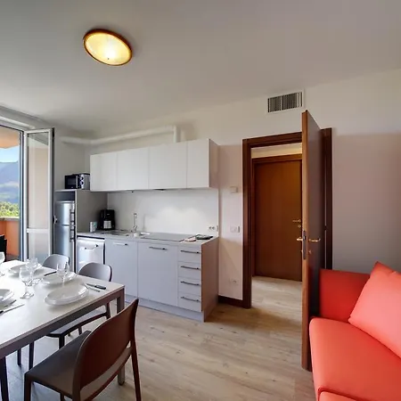 Hotel apartamentowy Isolino 3*