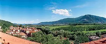 Isolino Apart-hotel