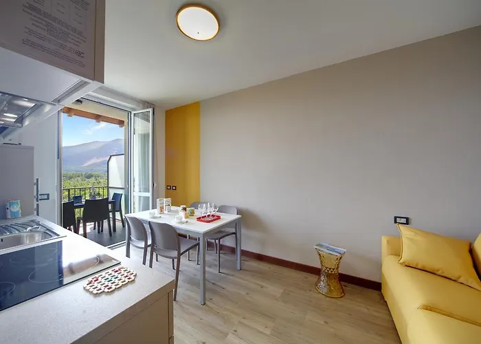 Aparthotel Isolino Verbania